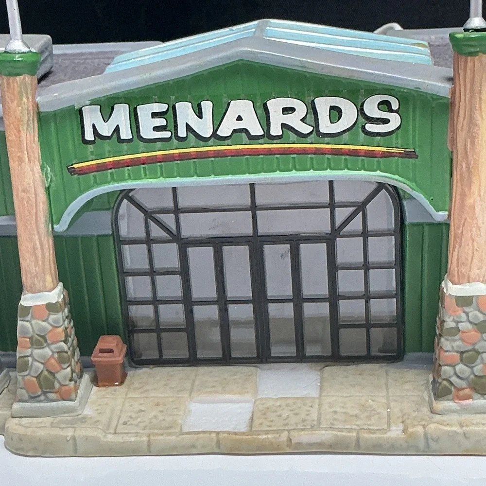 Rare Lemax MENARDS Store Building Rare 2006 w Light Cord No Box Read Description